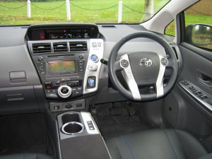Toyota Prius + T Spirit 1.8 CVT