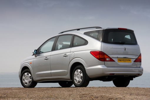 Used seven-seat Ssangyong Rodius