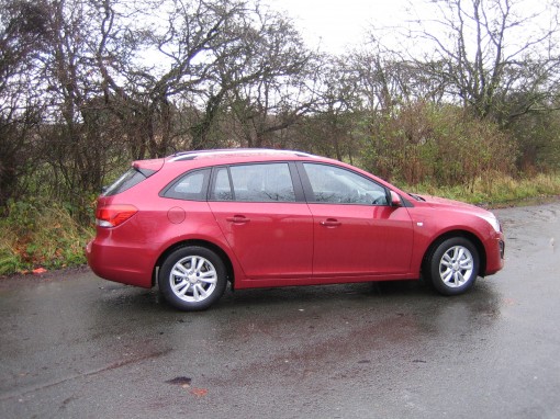 Chevrolet Cruze Station Wagon 1.7 VCDi LT