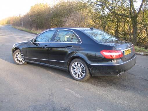 Mercedes-Benz E300 BlueTEC Hybrid 