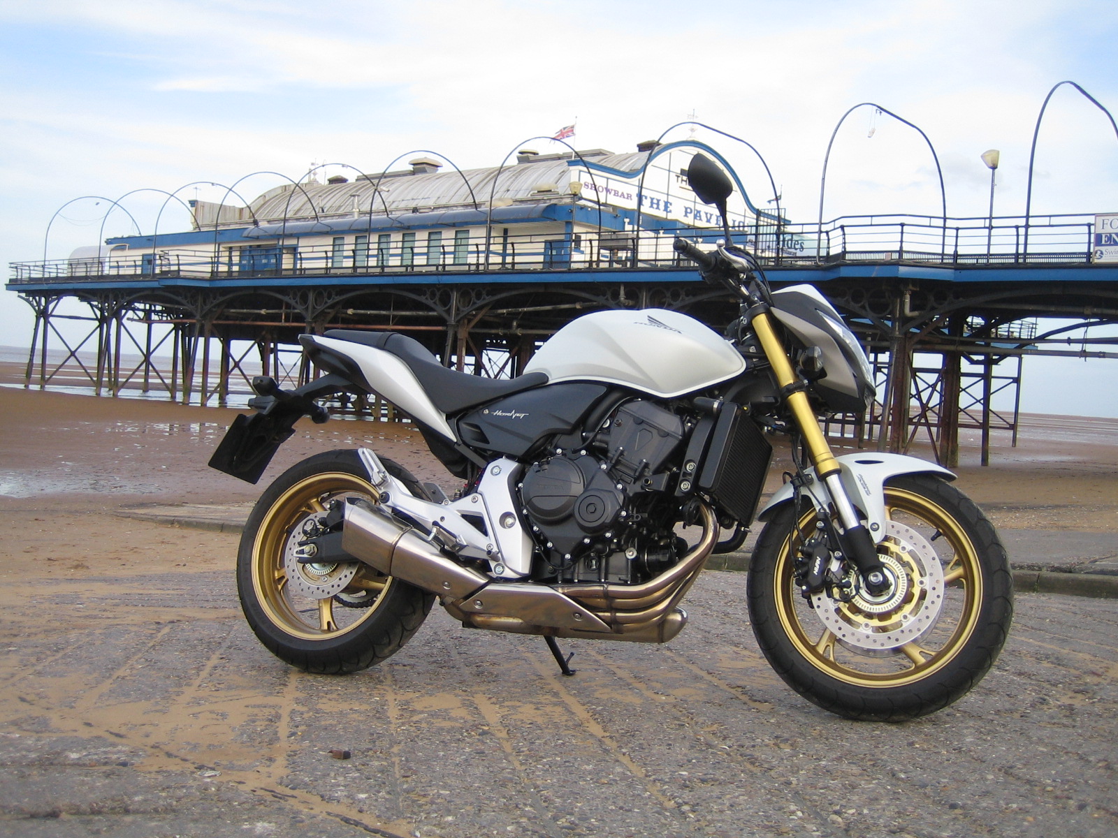 Honda cb600 hornet road test #1