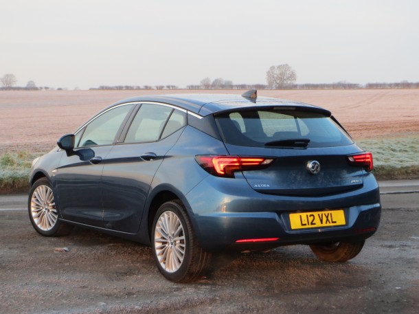 Vauxhall Astra Elite Nav 1 4i 150PS Turbo Road Test Report Review