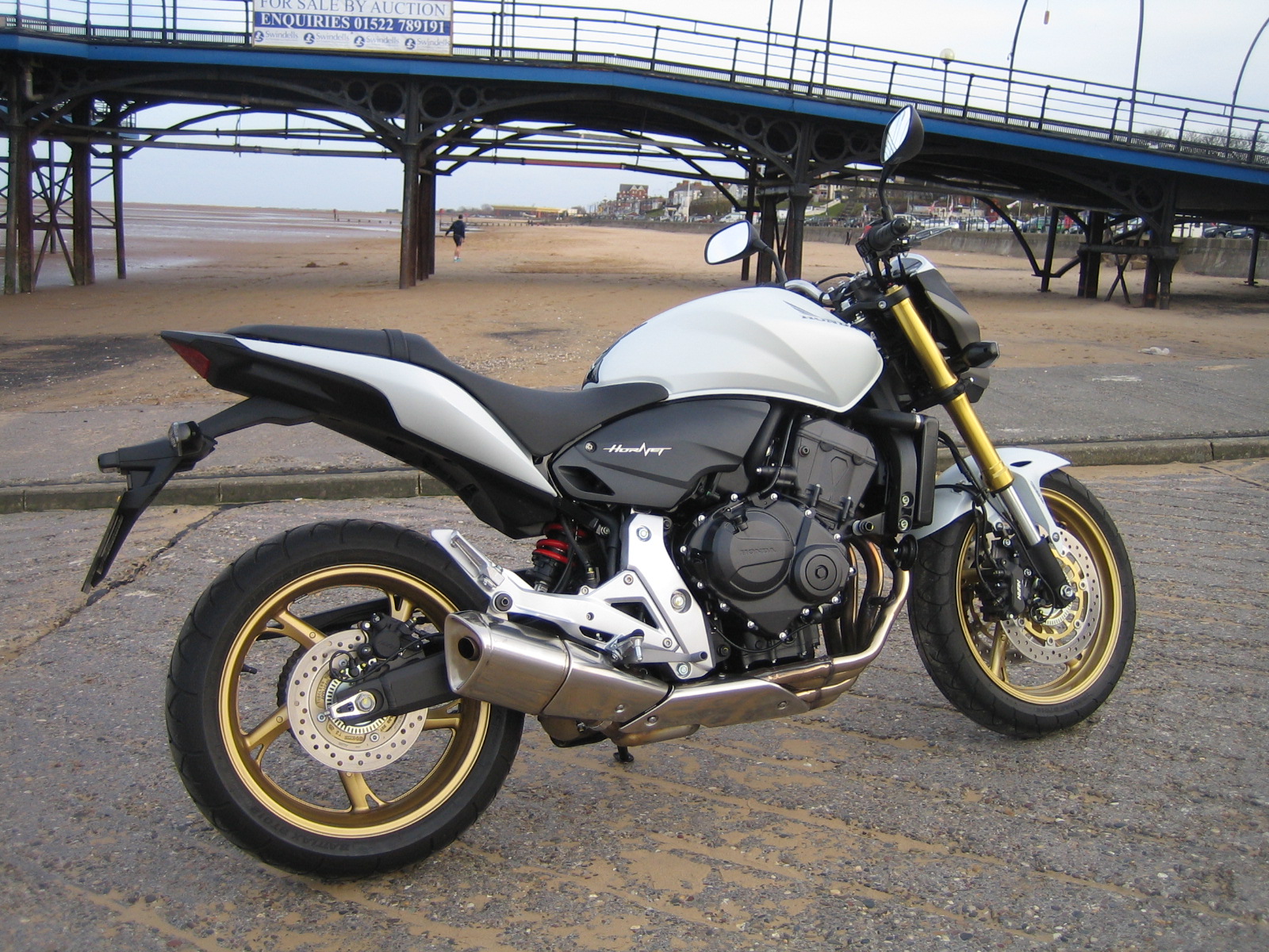 Honda Hornet CB600F A - Wheel World Reviews