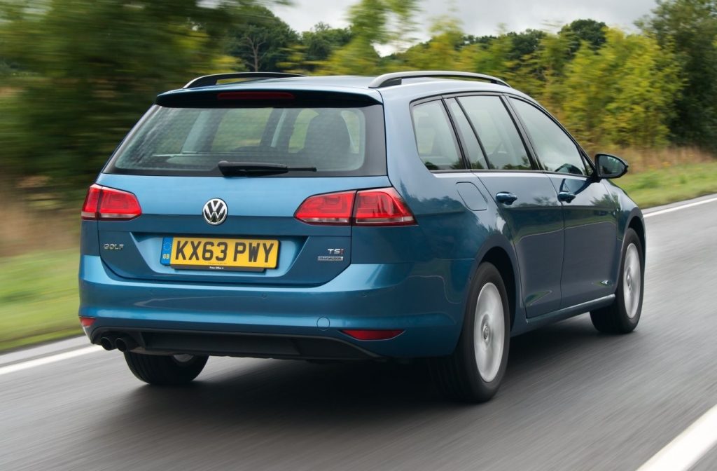 VW Golf Estate SE 1.6 TDI BlueMotion road test report and review ...